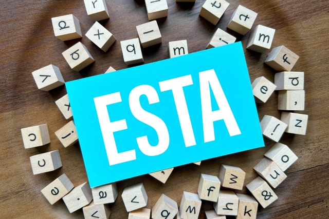 esta