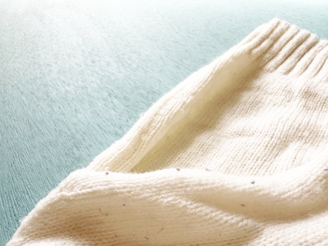 毛玉のついた服