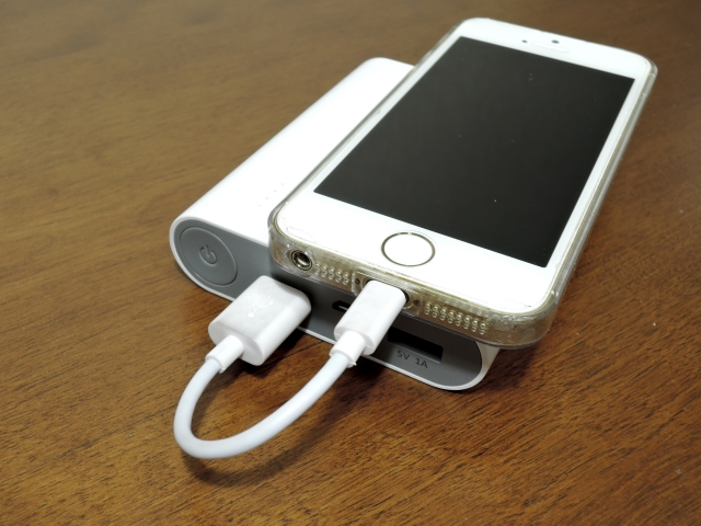 モバイルバッテリー